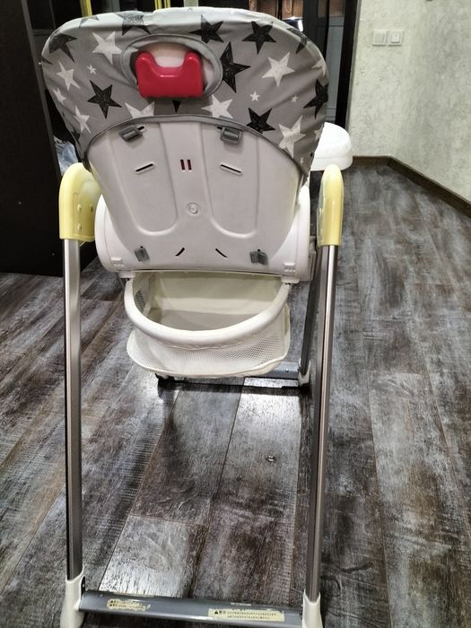 Продам детский стол