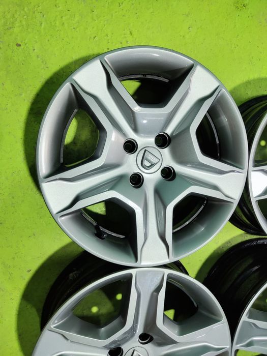 16 4x100 Dacia метални джанти