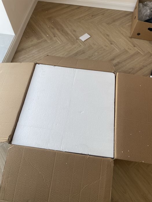 Люста новая 30.000