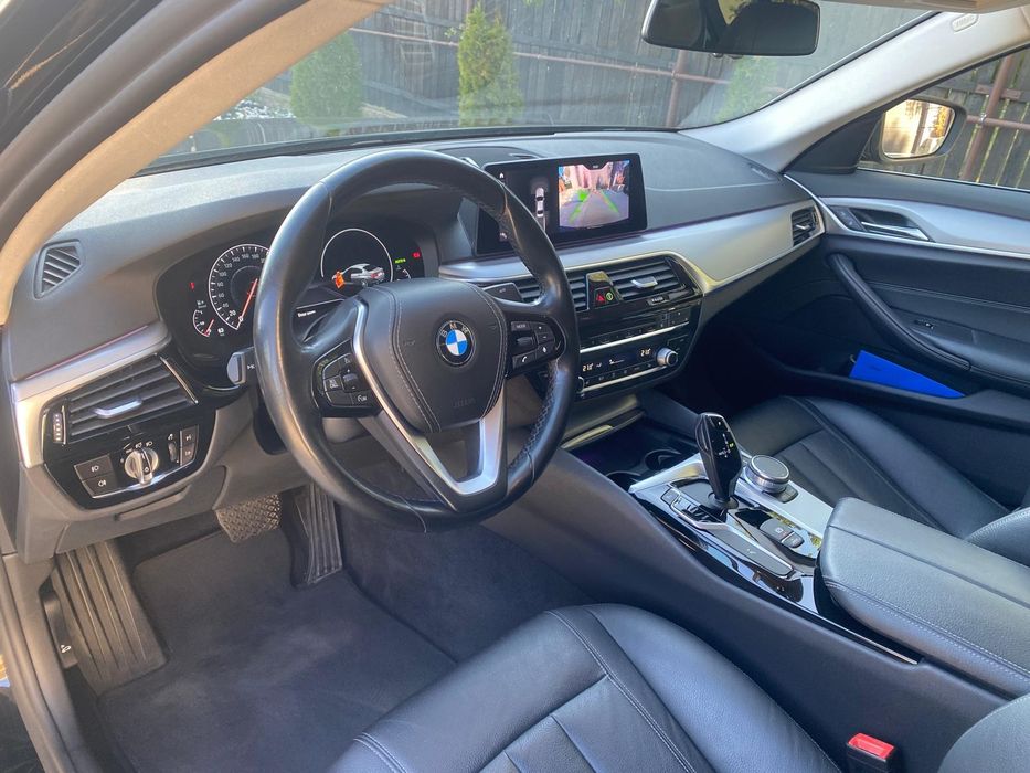 BMW 5 Series 2019 — imagine 4