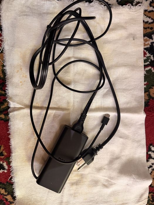 Зарядка для Dell 65 watt оригинал. Привёз с америки.