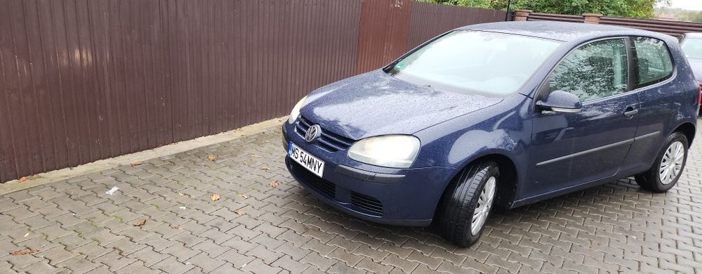 Vand golf 5 an 2004