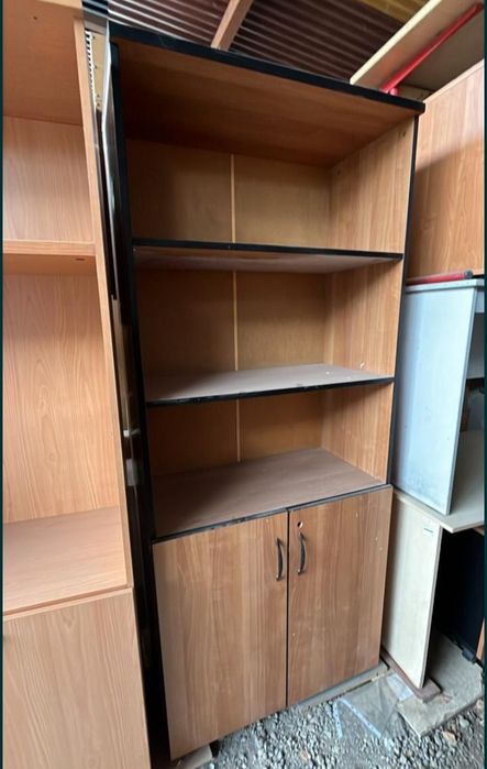 Шкафы для одежды, плательные и для документов