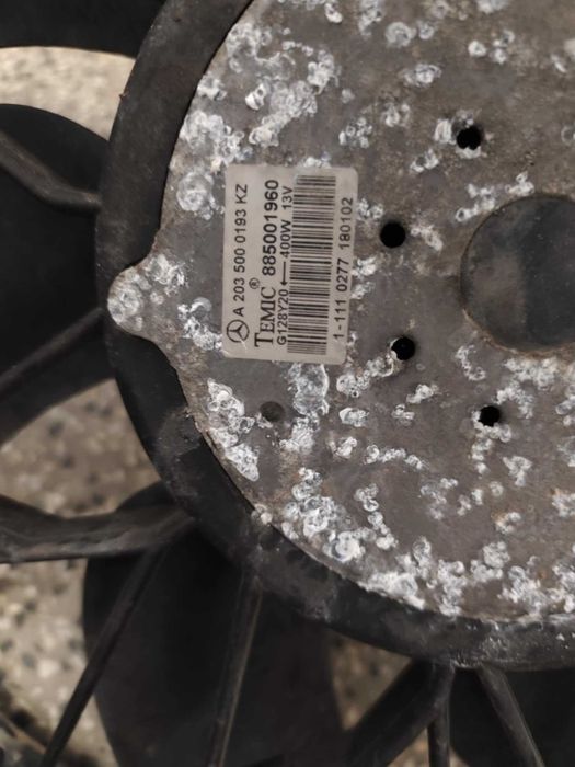 Охлаждаща Перка за мерцедес Ц класа w203 c200 компресор