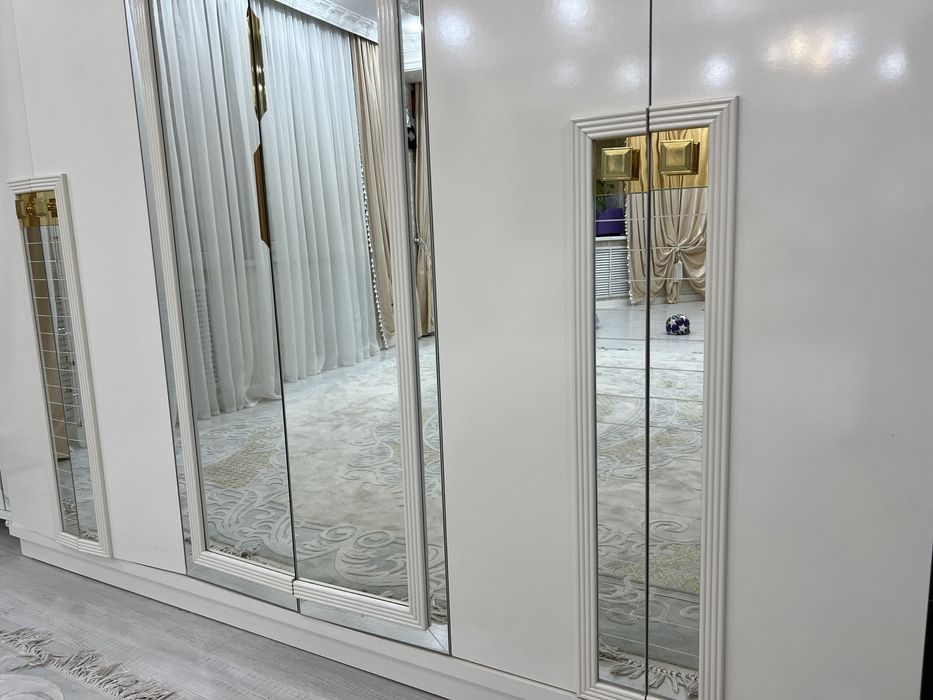 Спальный мебель шкаф