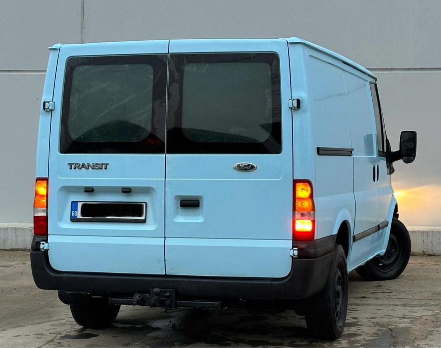 Vând Ford Tranzit 2.0 Diesel An 2003 Inpecabil 220.000 Km Reali