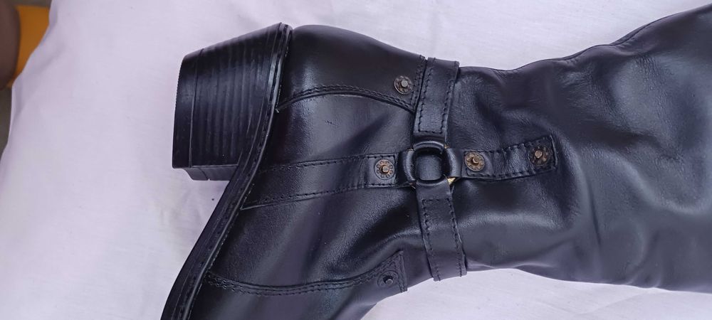 Кожени нови български ботуши