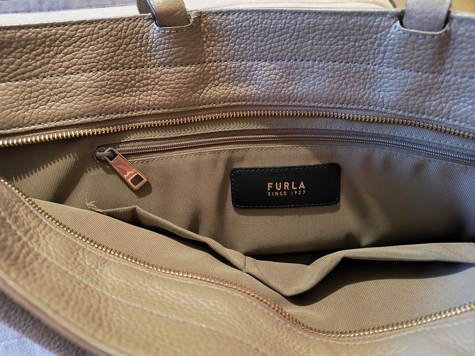 Дамска чанта FURLA естествена кожа