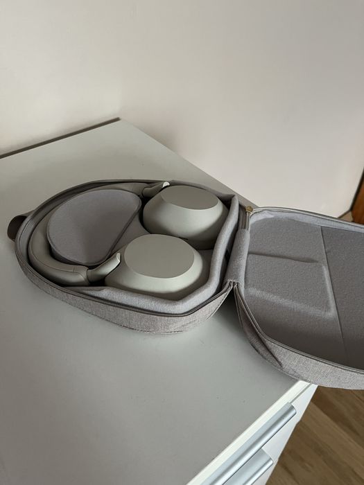 Casti Sony WH-1000XM5 Bluetooth