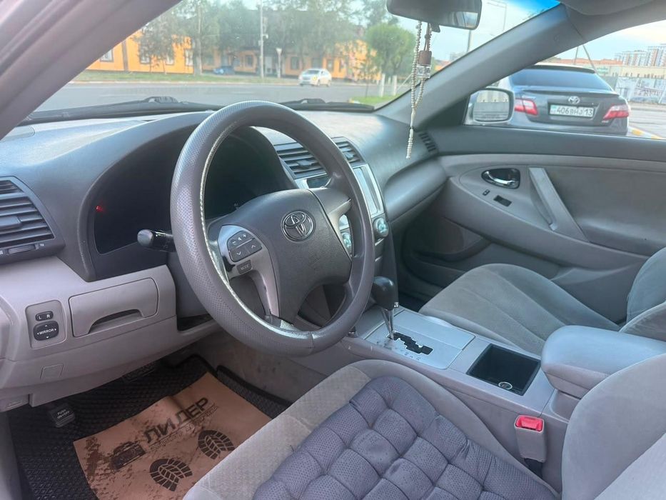 Продам камри 40 американец