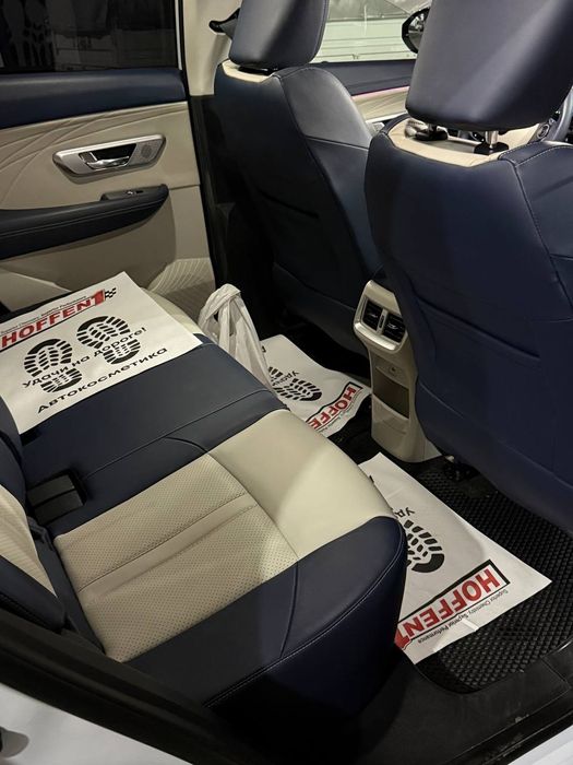 Мошина срочно сотиладе Dongfeng Huge