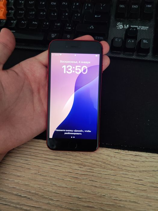 Iphone SE GEN 2 128 гб