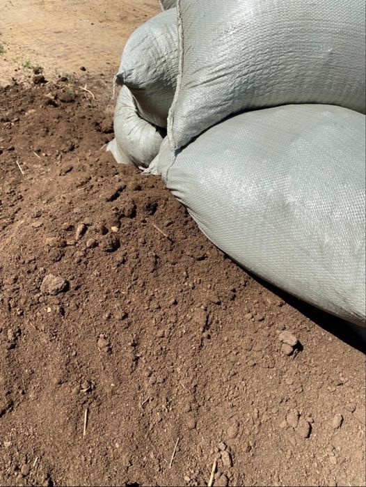 Перегной в мешках