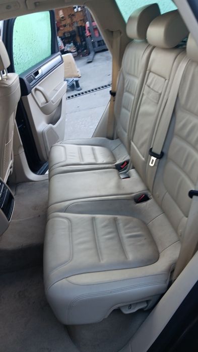 VW Touareg 3.0 V6 TDI,CRC motor 245 к.с. , ел. багажник, 60 броя на ча