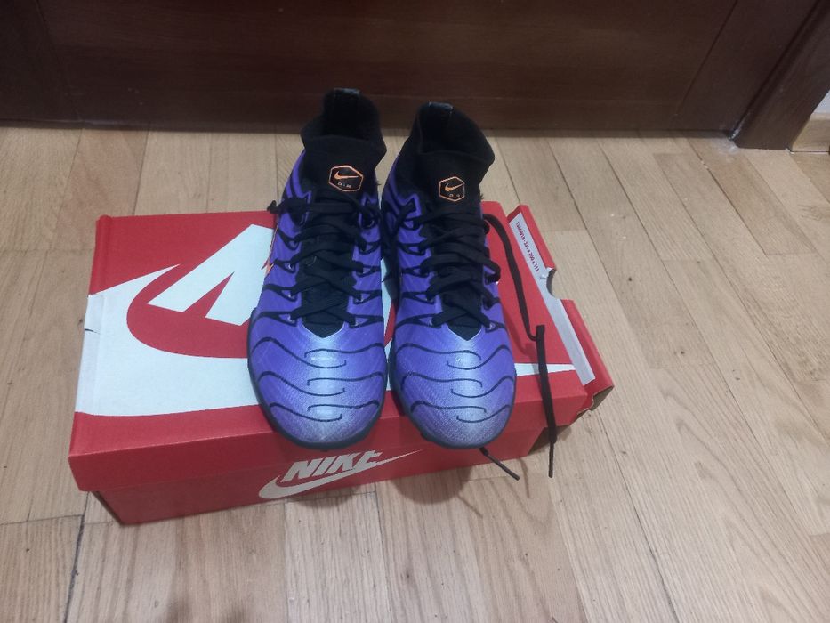 Сороконожки найк