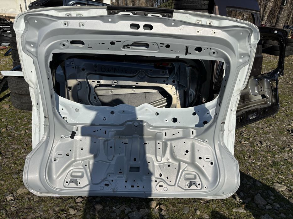 Капак/Багажник Задна врата Volvo XC40