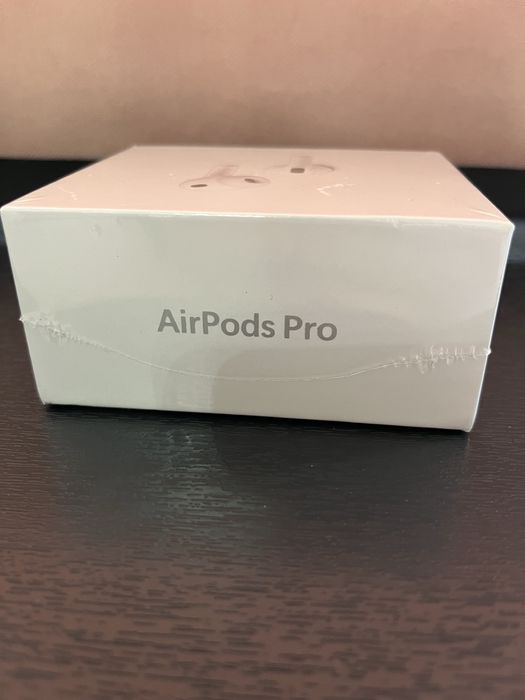 Airpods pro 3 noi noute