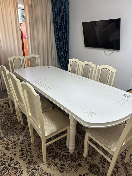 Стол сатылады!!!