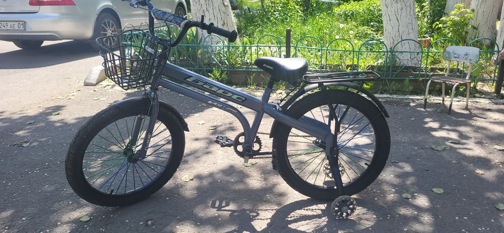 Продам Велосипед ! Катались пару раз .