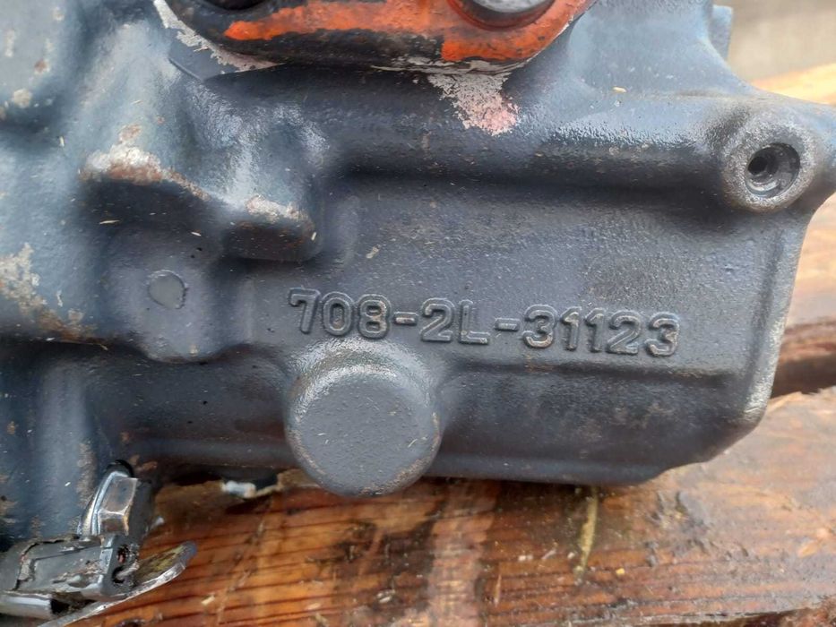 Pompa hidraulica Komatsu 708-2L-31123 pentru excavator Komatsu