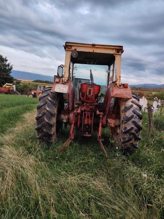 Tractor IH 955 International 946 4x4 cu plug 3 sau 4 sau presa