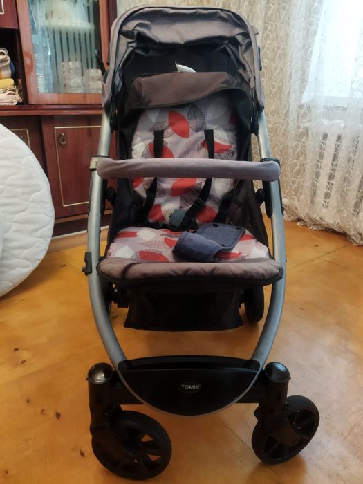 Продам детскую коляску Tomix