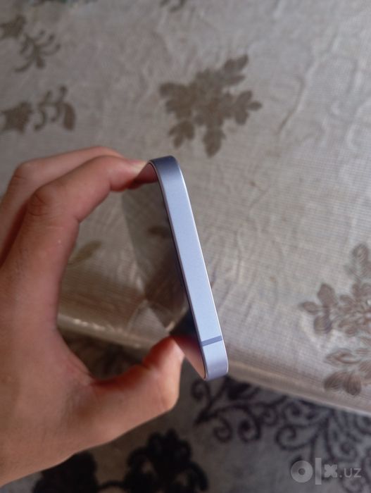 Iphone 12 icloudga tushgan ideal holatda
