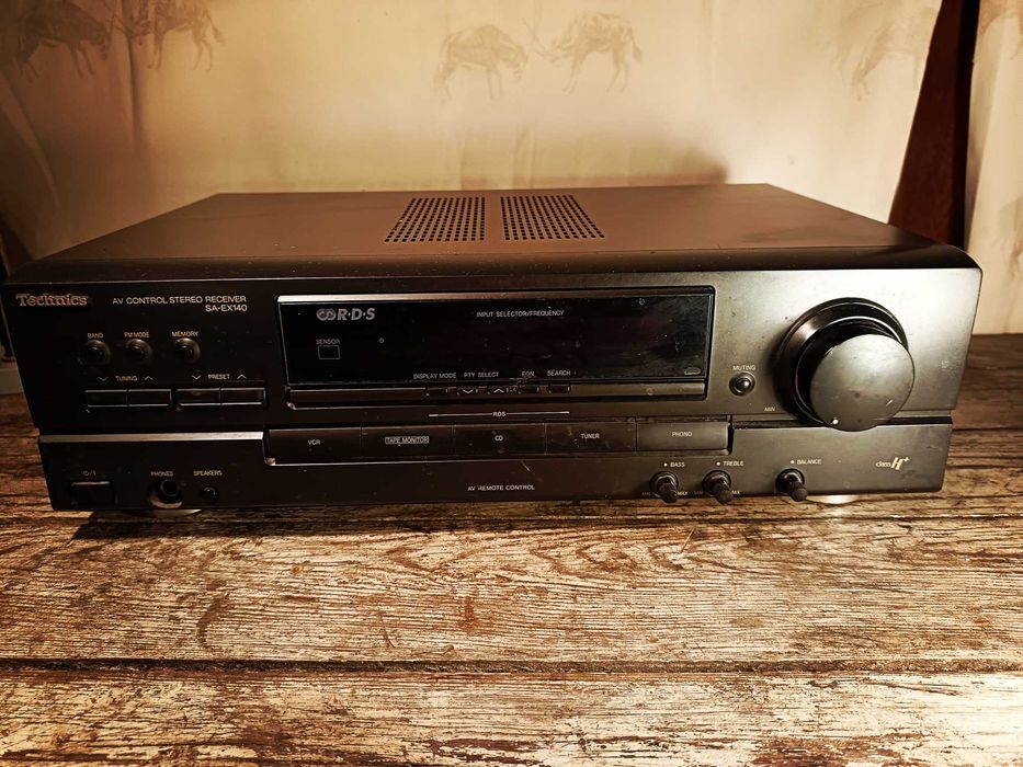 ТECHNICS S-E140 качествен усилвател SA-EX140