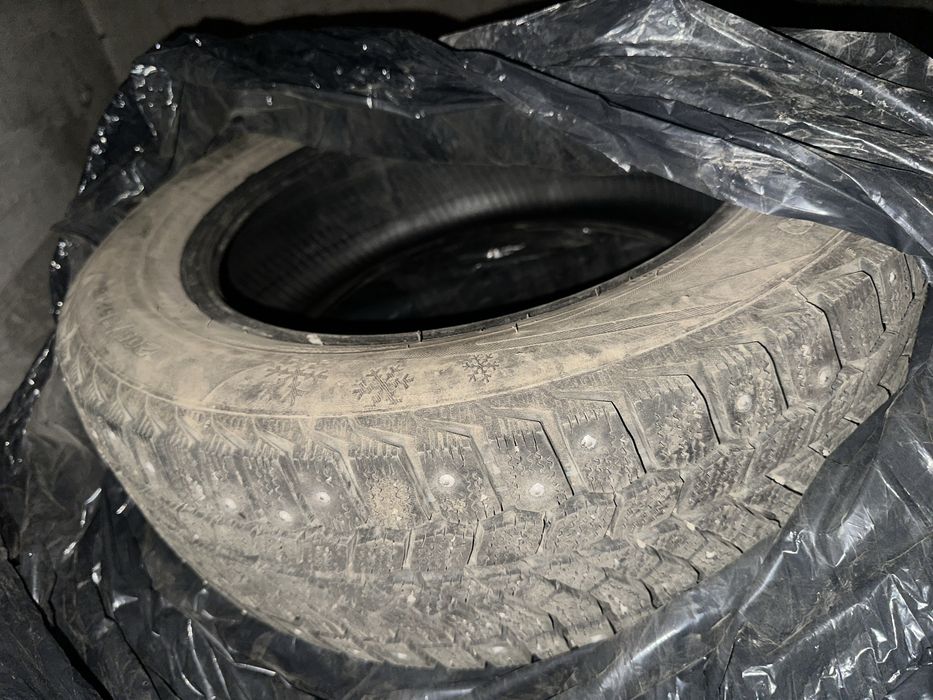 Зимные шины Yokohama комплект