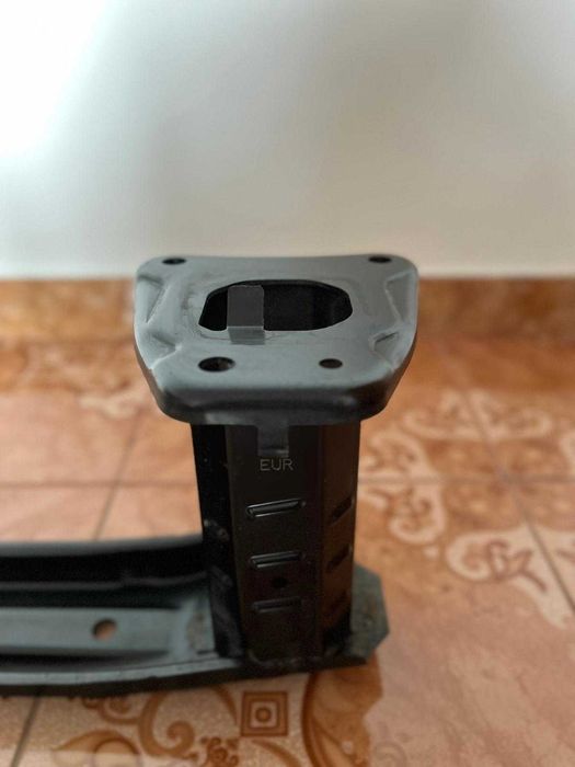 Bara ranforsare spate Toyota Prius