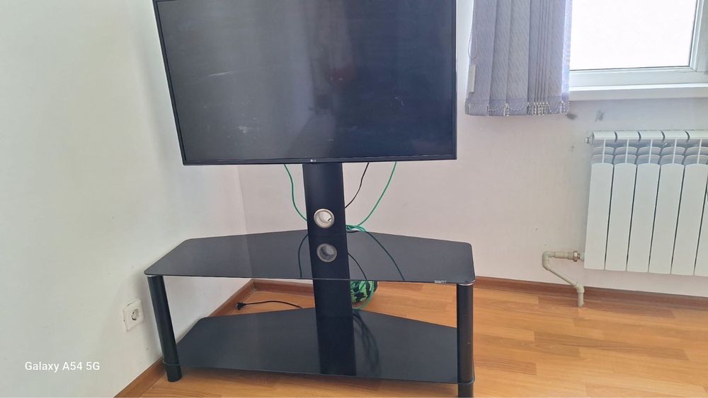 Подставка под телевизор