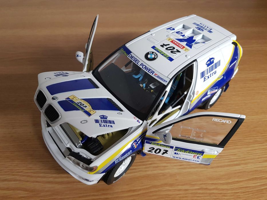 Macheta BMW X5 rally x-raid, scara 1/18, Solido
