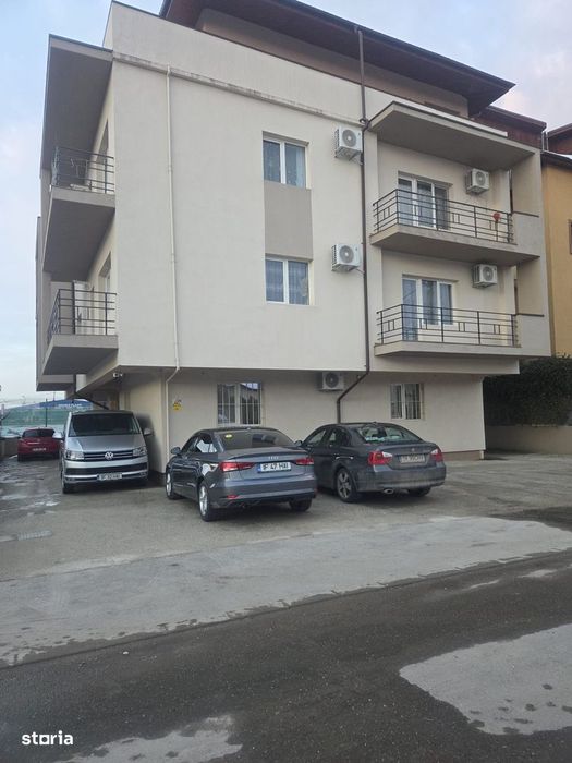 Proprietar vând garsonieră 60mp