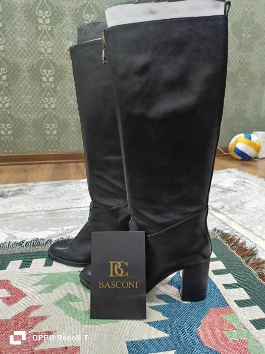 Продам зимние сапоги