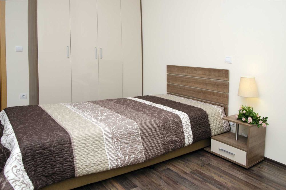 Продава се Многостаен апартамент в Пловдив, Кършияка - 145 кв.м за 1704 €/кв.м - Снимка #3