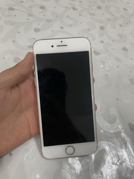 Продам айфон 7 32гб