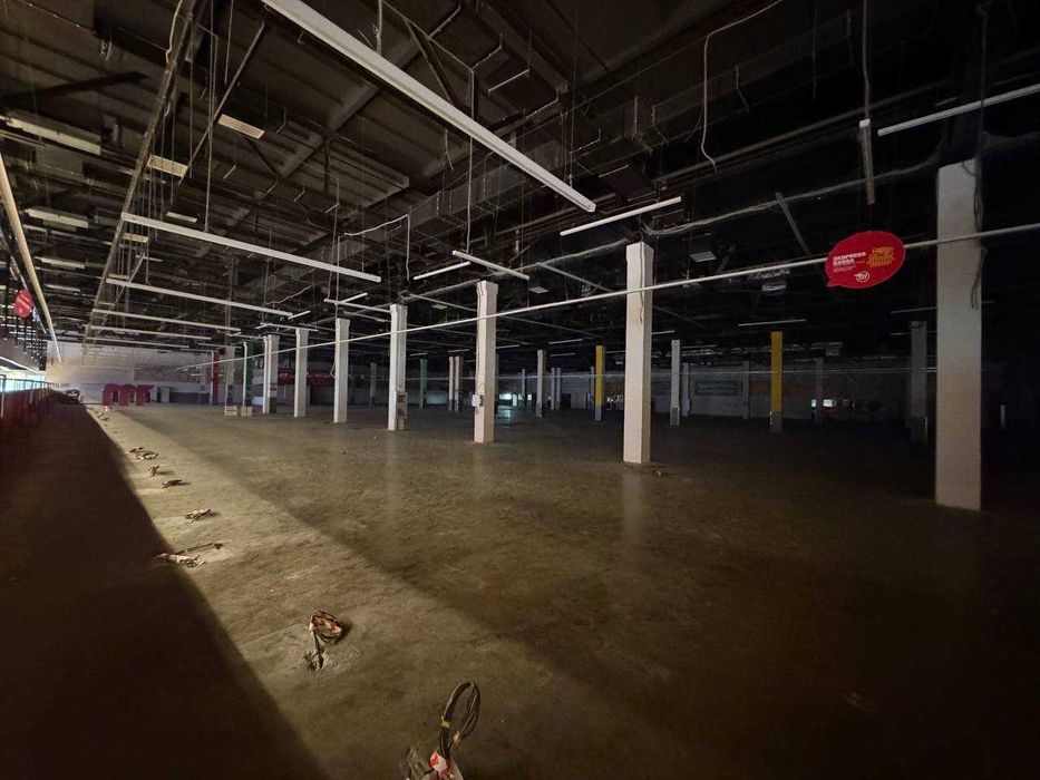 СРОЧНО! Крупное коммерческое помещение