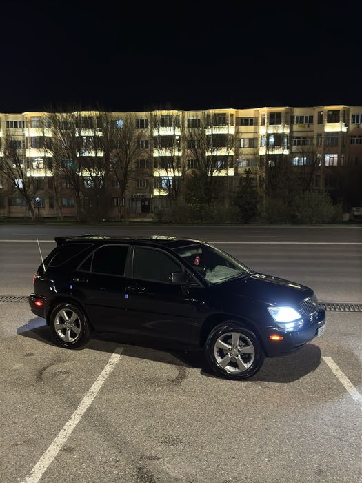 Продам диски R18 на лексус RX350