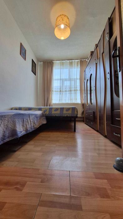 Garsoniera confort 1 in Onesti, zona centrala, etaj 2.