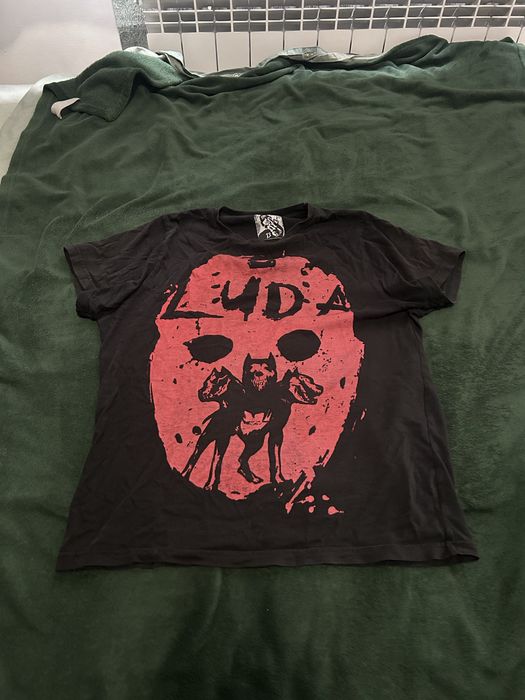 Luda old tee I втората създадена колекция