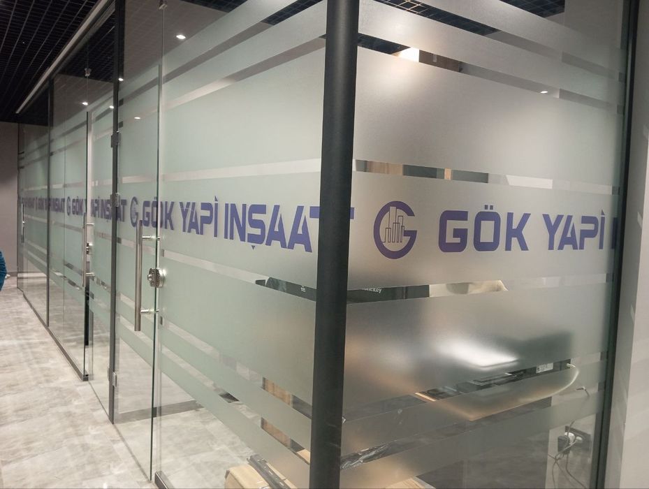 Тонировка хизмати  матовый туманка оракал для офиса и здание