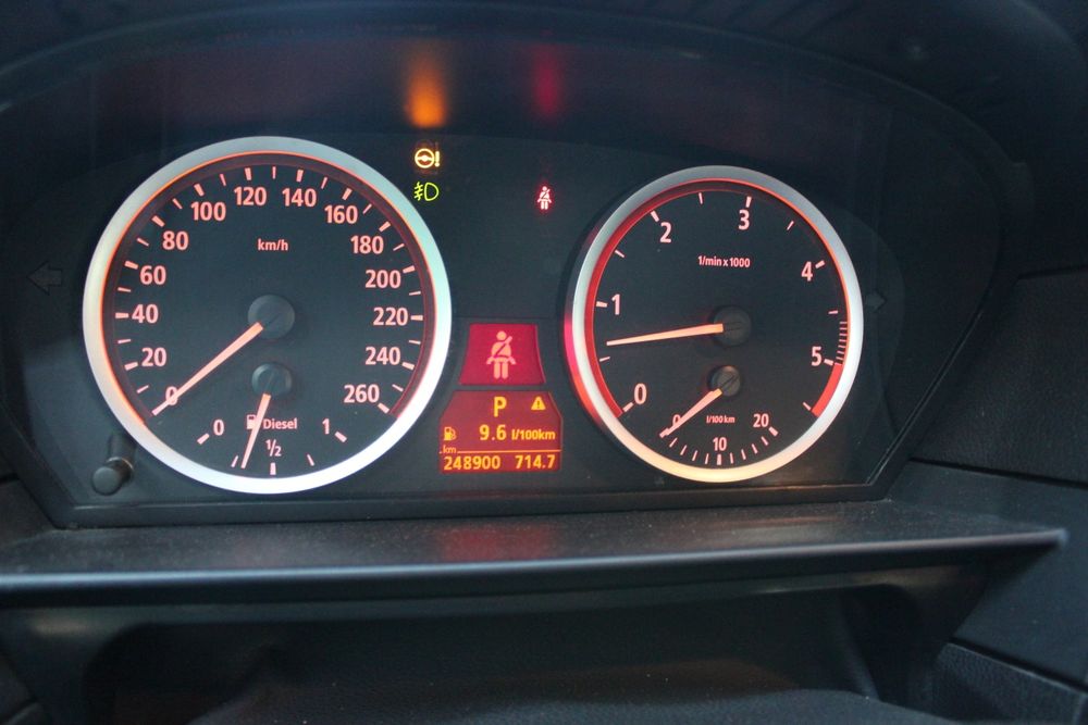 2004 BMW E61 525