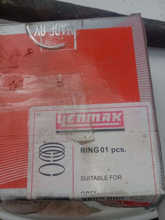 Продам кольца поршневые