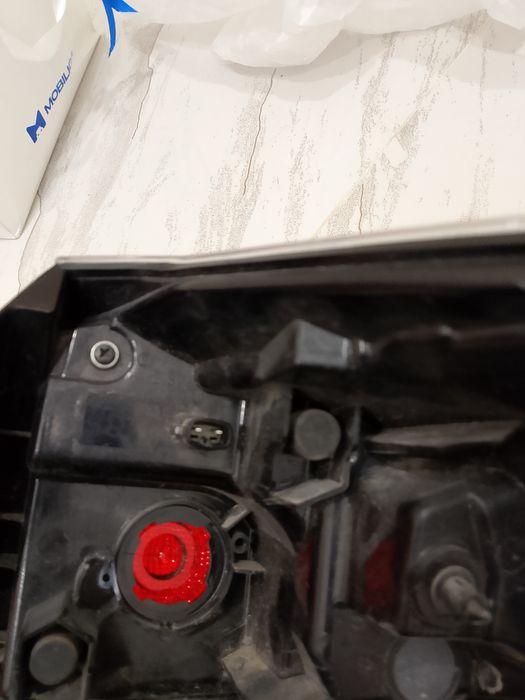 Задний фар Тойота рав 4