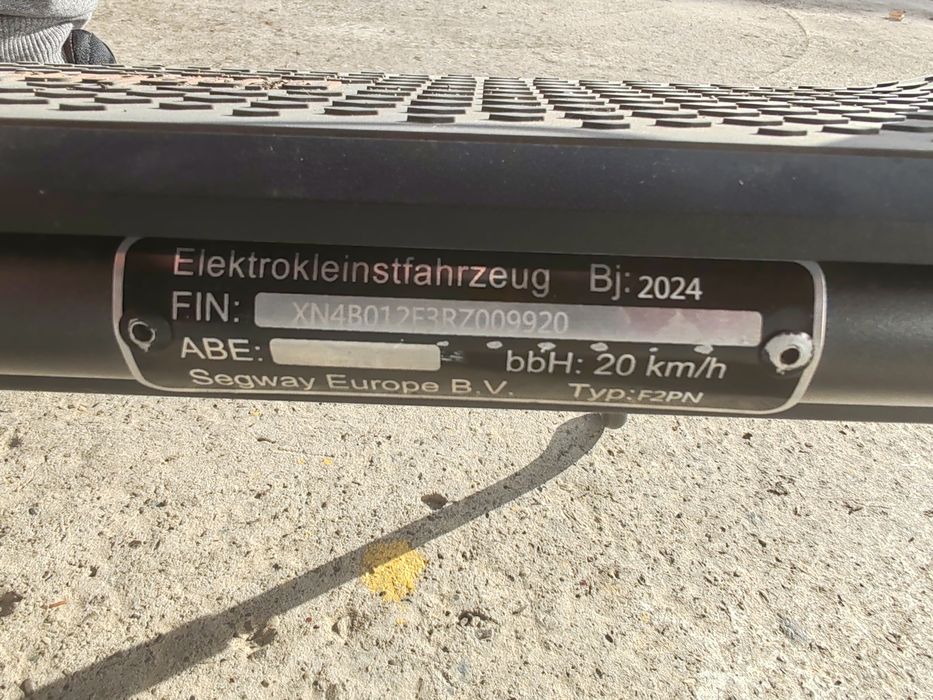 Trotineta ninebot suspensie