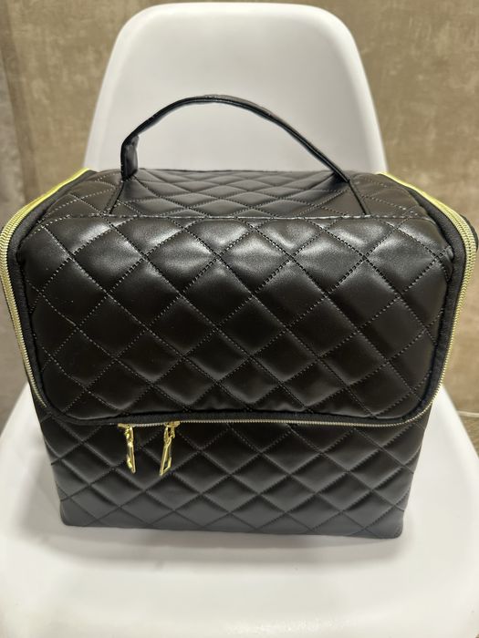 Бьюти кейс чемодан визажиста