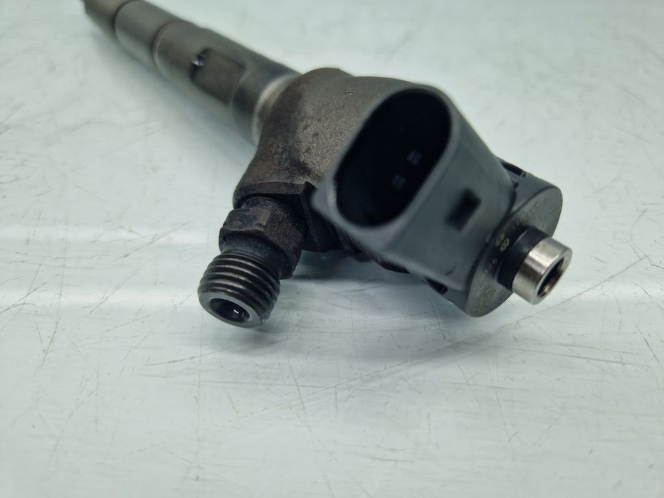 Injector Volkswagen Golf 7 (5G) [Fabr 2014-prezent] 04L130277G 1.6 TDI