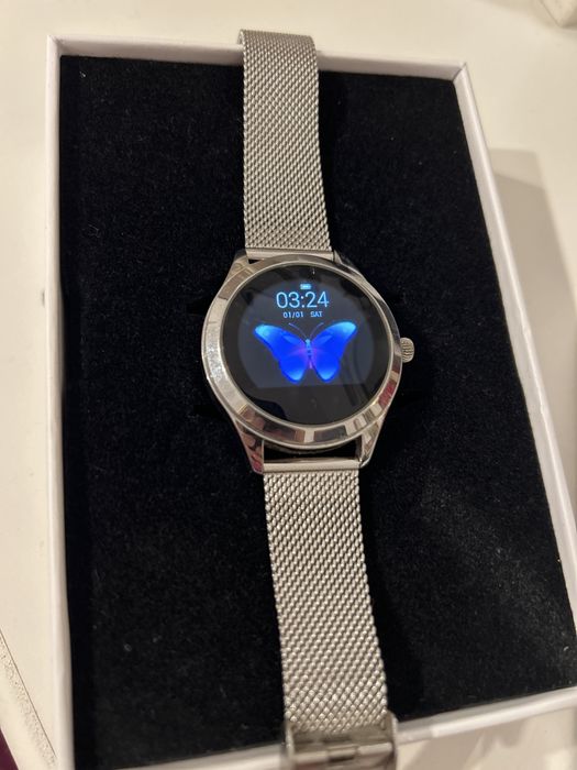 Smart watch silver
