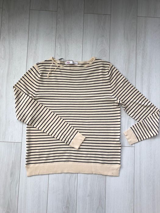 Нова Блуза ZARA /Дамско пухено елече