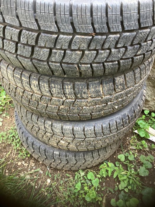 Cauciucuri 195 79 15 C si 225 70 15 C